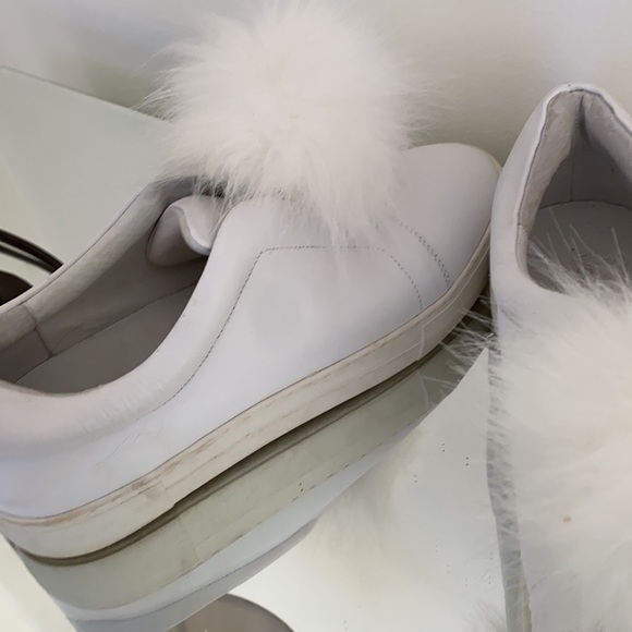 Jslide white sneakers with white Pom pom - Picture 4 of 4